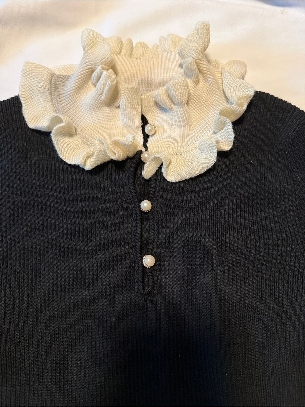 Sandro Paris Black Rib Knit Ruffle Collar Pearl Sweater Top S - Picture 5 of 8